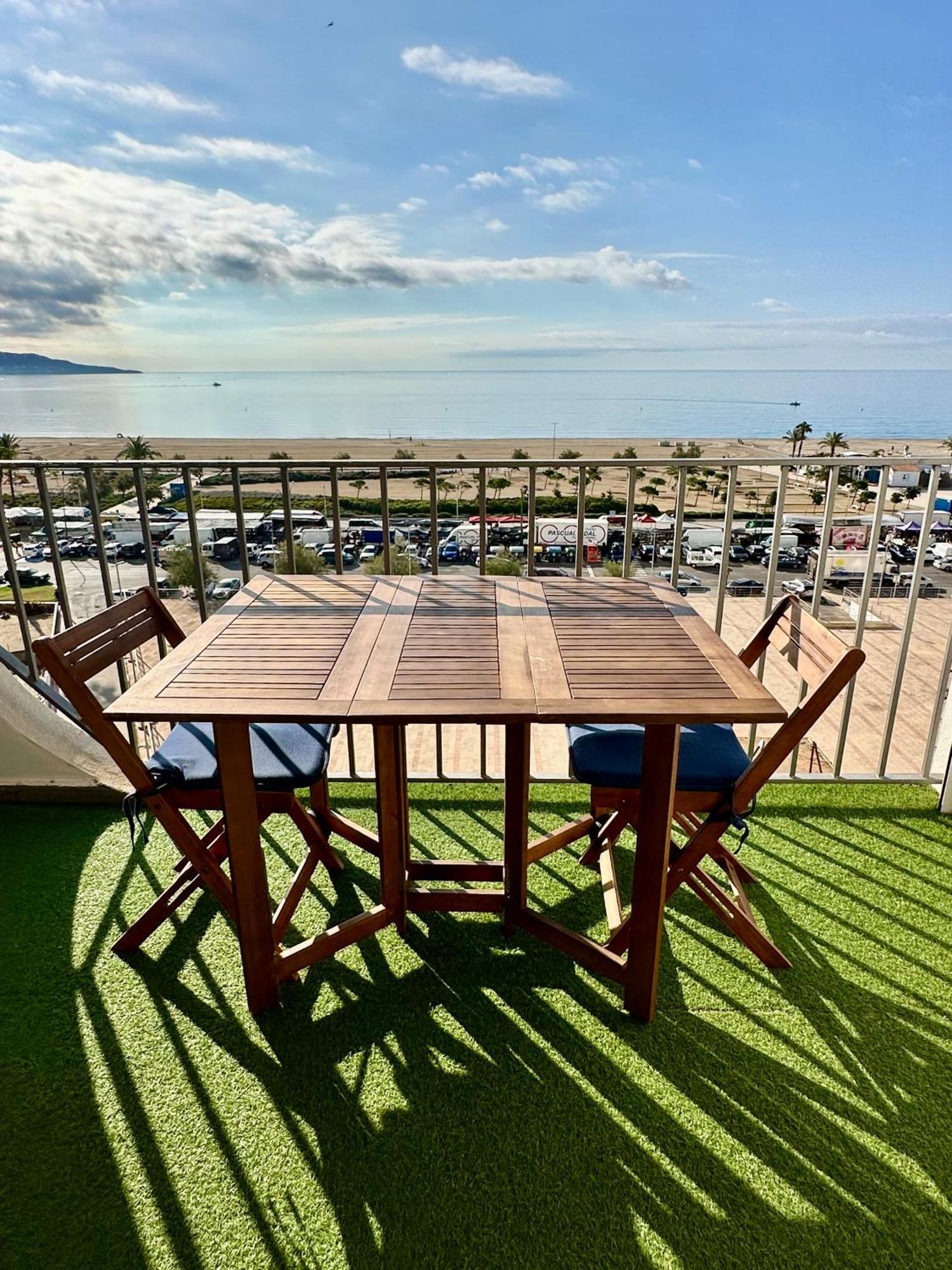 Apartment Vistas Frontales Al Mar